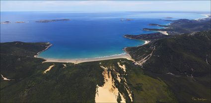 Oberon Bay - Wilsons Promontory - VIC T (PBH4 00 11569)